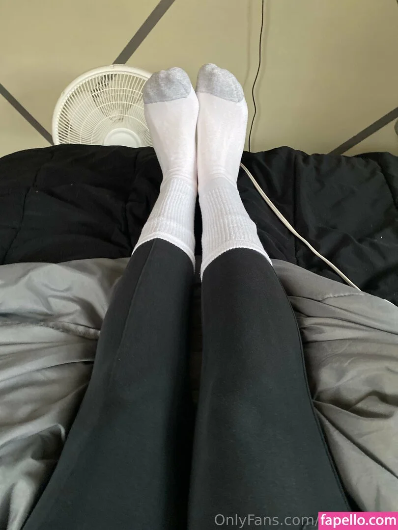 mrstoes24 Onlyfans Photo Gallery 