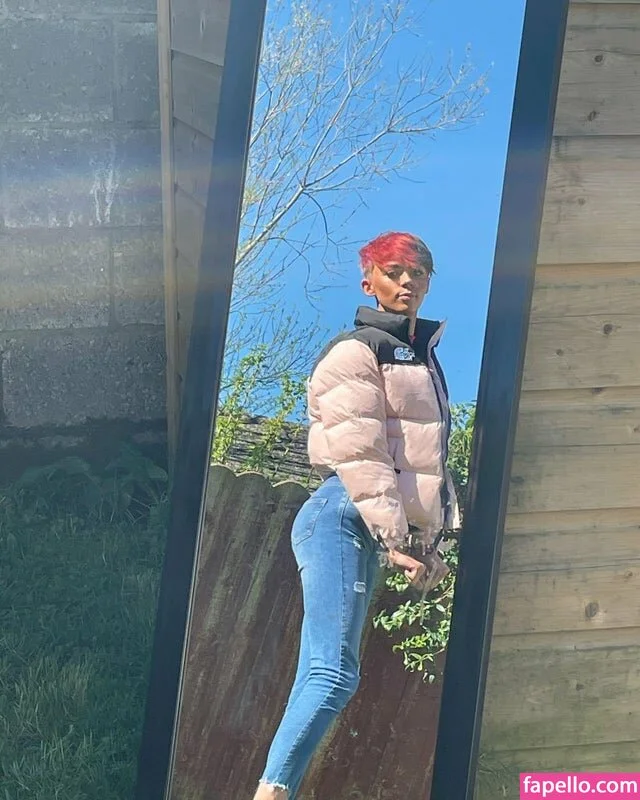 dolladills Onlyfans Photo Gallery 