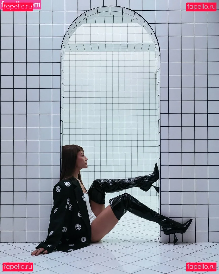 Maggie Q Onlyfans Photo Gallery 