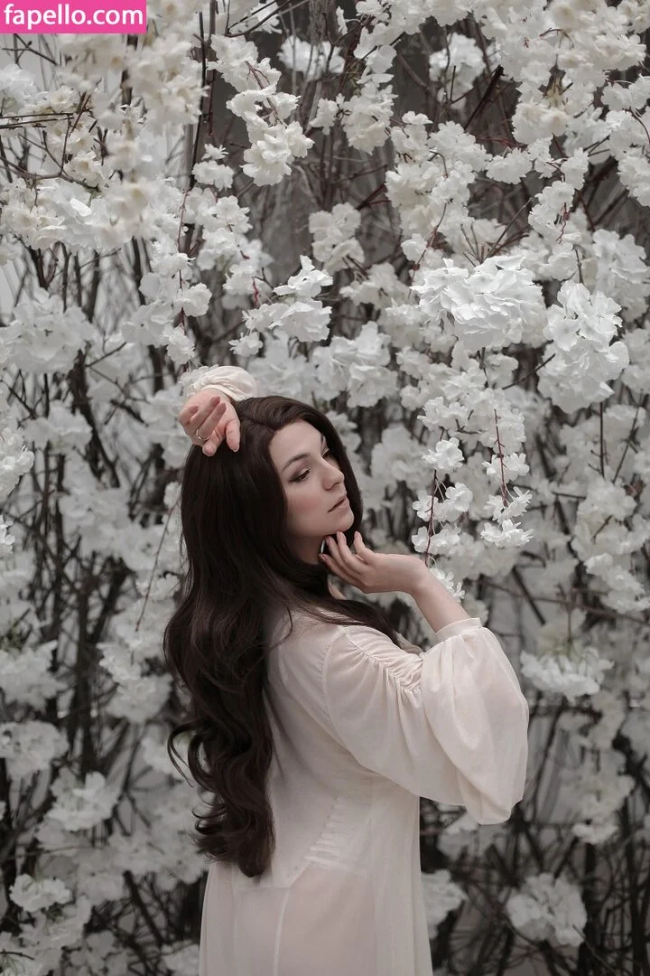 Dear Iris Onlyfans Photo Gallery 