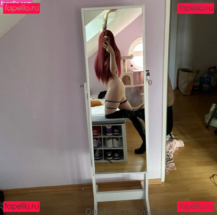 lilbloomix Onlyfans Photo Gallery 