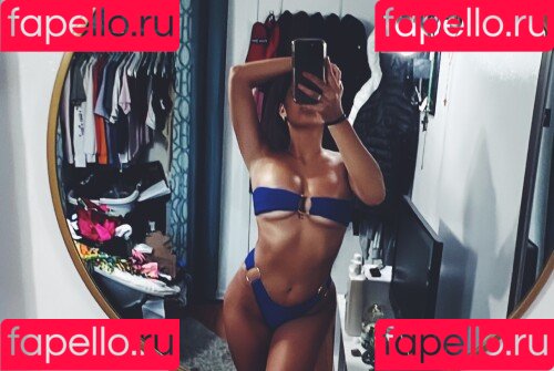 Izzy Clark Onlyfans Photo Gallery 