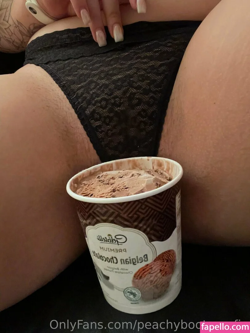 peachybooty_sofia Onlyfans Photo Gallery 