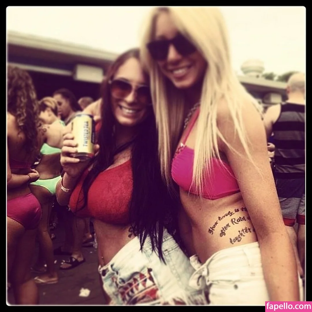 Emma Lynn Slavin Onlyfans Photo Gallery 