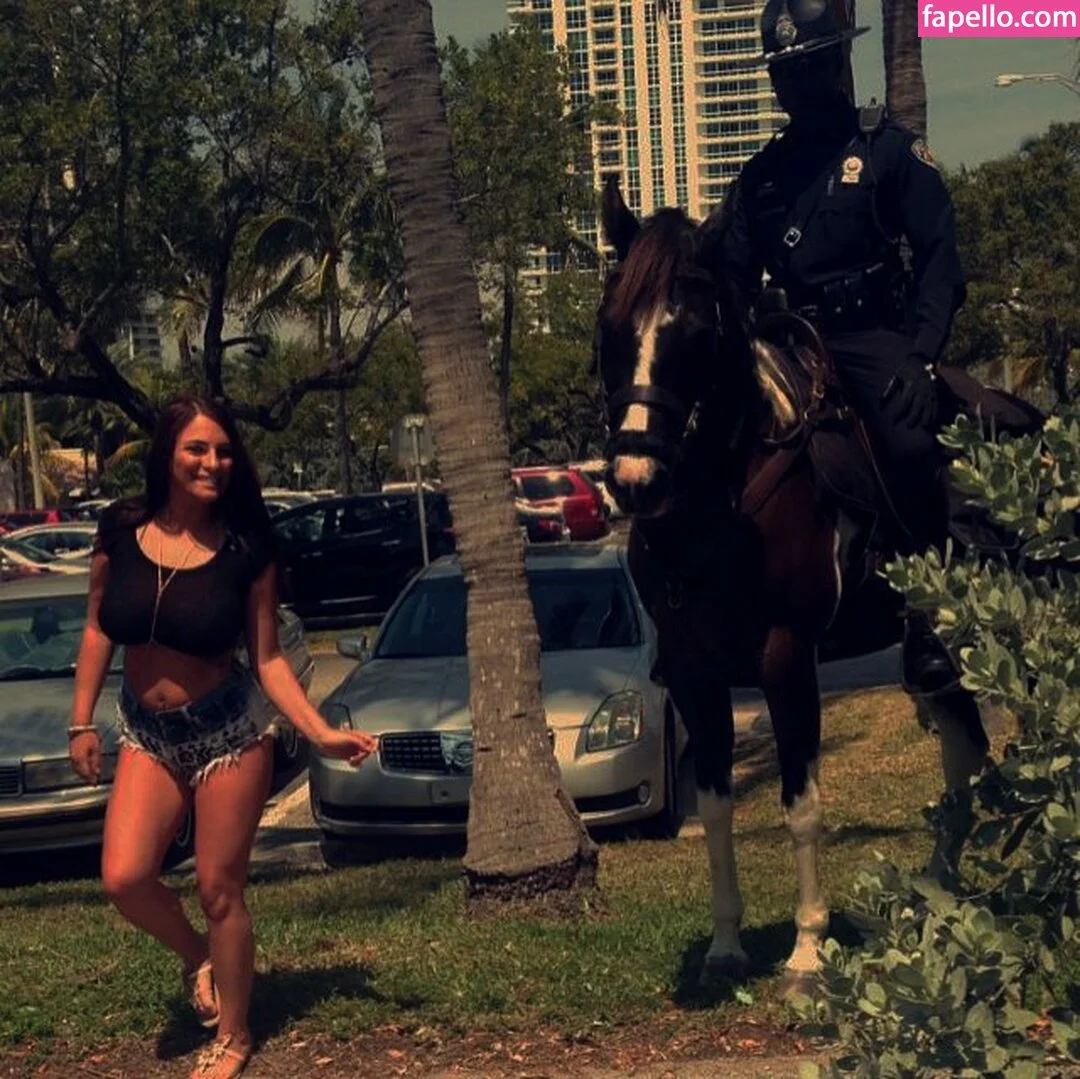 Emma Lynn Slavin Onlyfans Photo Gallery 