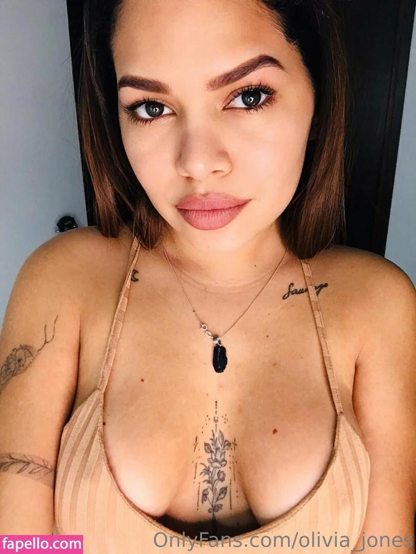 sofia_jones2 Onlyfans Photo Gallery 