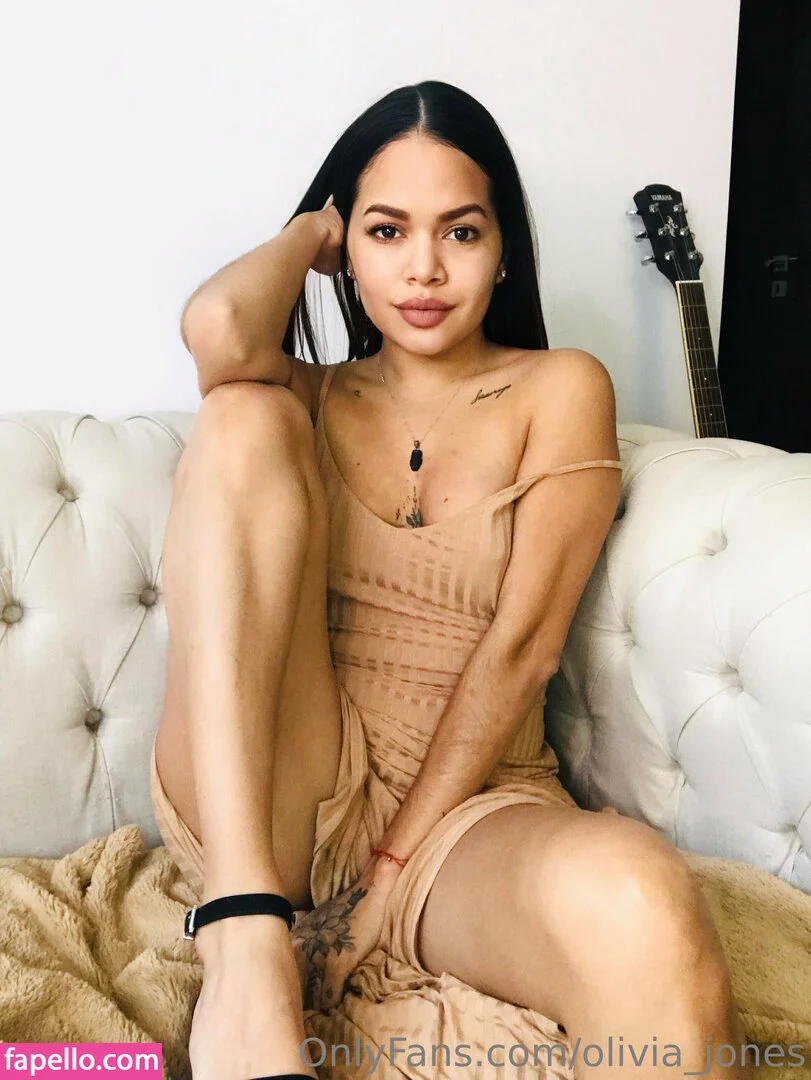 sofia_jones2 Onlyfans Photo Gallery 