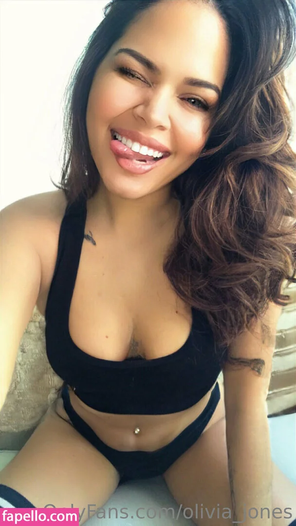 sofia_jones2 Onlyfans Photo Gallery 