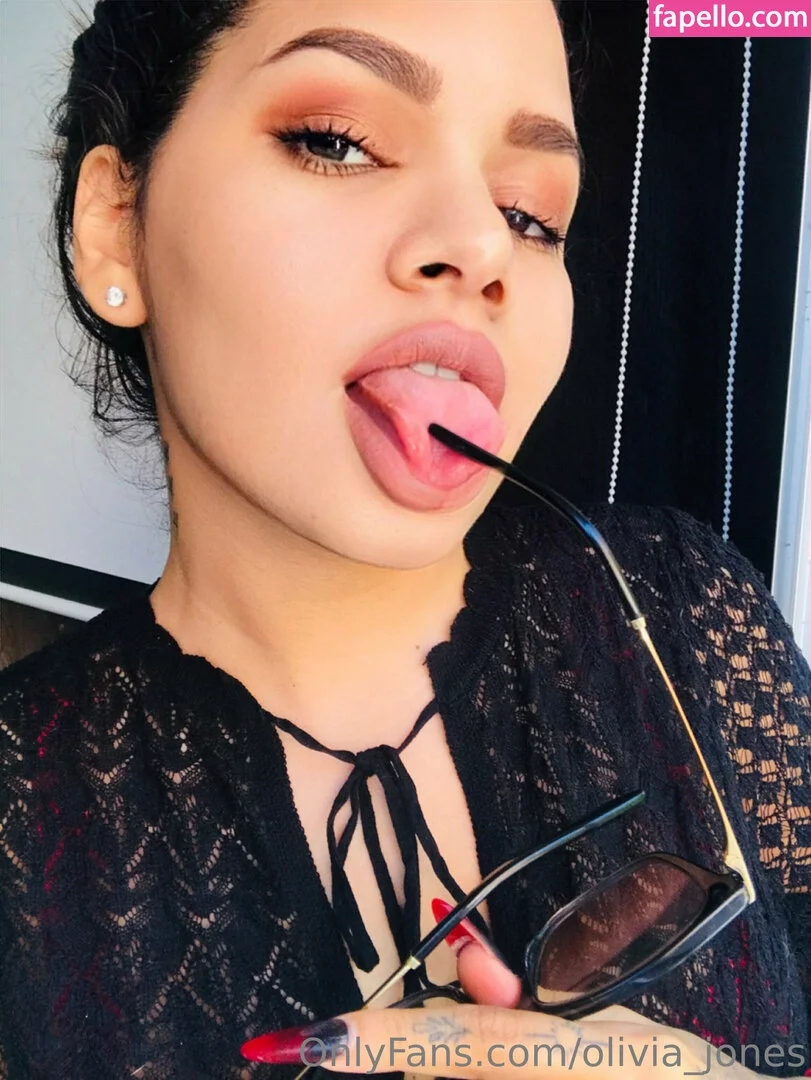 sofia_jones2 Onlyfans Photo Gallery 