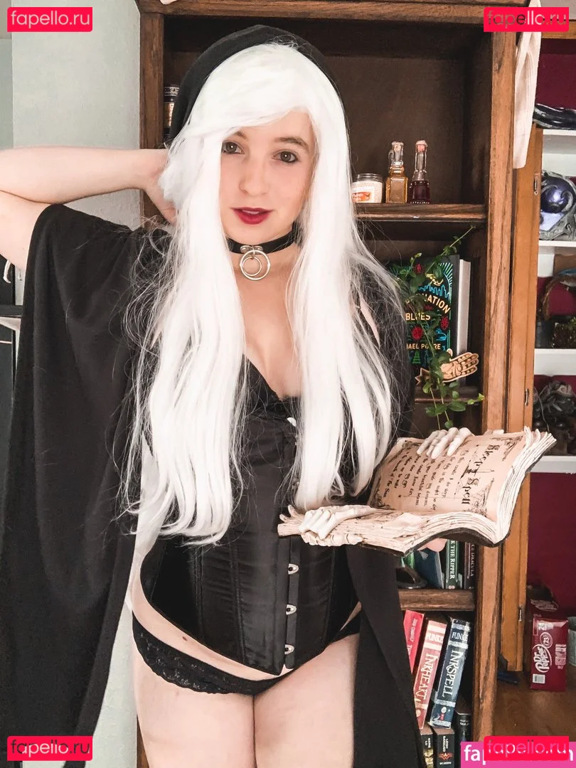 Avrora_sg Onlyfans Photo Gallery 