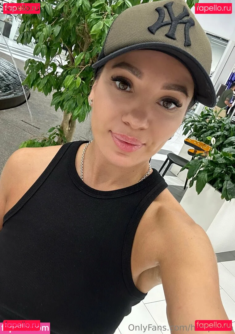 hottpolina Onlyfans Photo Gallery 