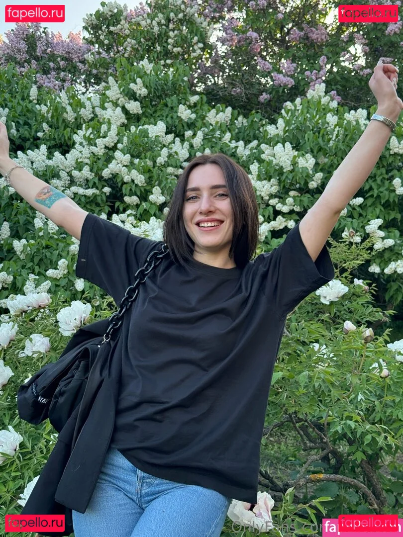 lil_mayaa Onlyfans Photo Gallery 