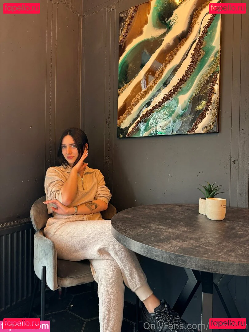 lil_mayaa Onlyfans Photo Gallery 