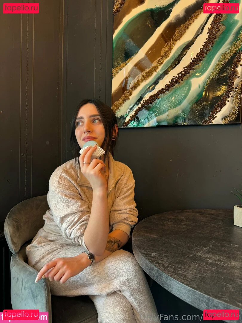 lil_mayaa Onlyfans Photo Gallery 