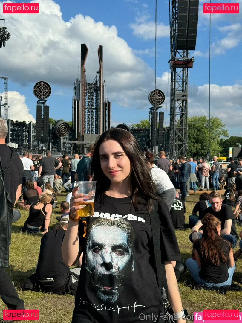 lil_mayaa Onlyfans Photo Gallery 