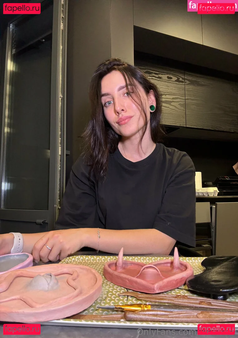 lil_mayaa Onlyfans Photo Gallery 