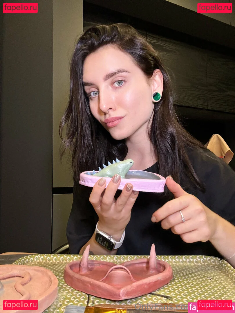 lil_mayaa Onlyfans Photo Gallery 