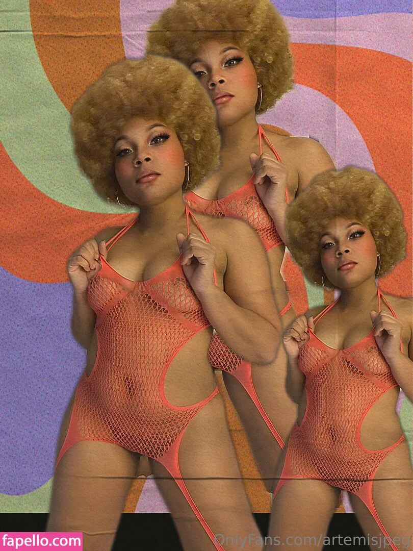 artemisjpeg Onlyfans Photo Gallery 