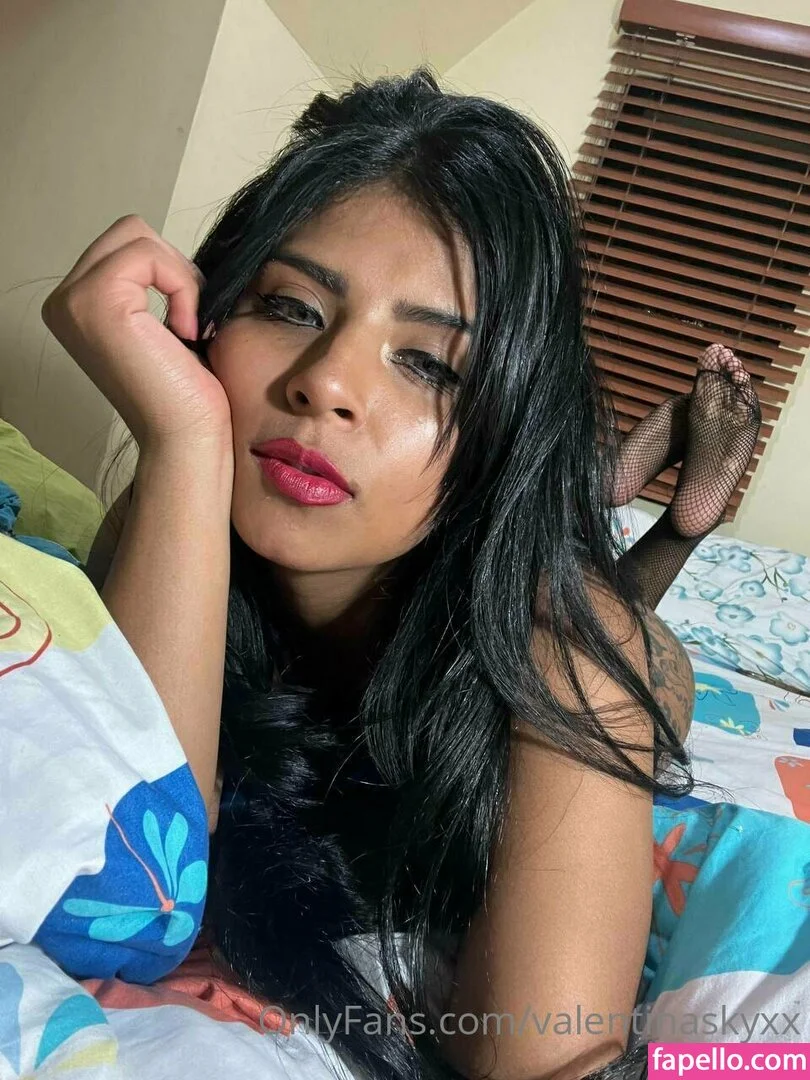valentinaskyxx Onlyfans Photo Gallery 