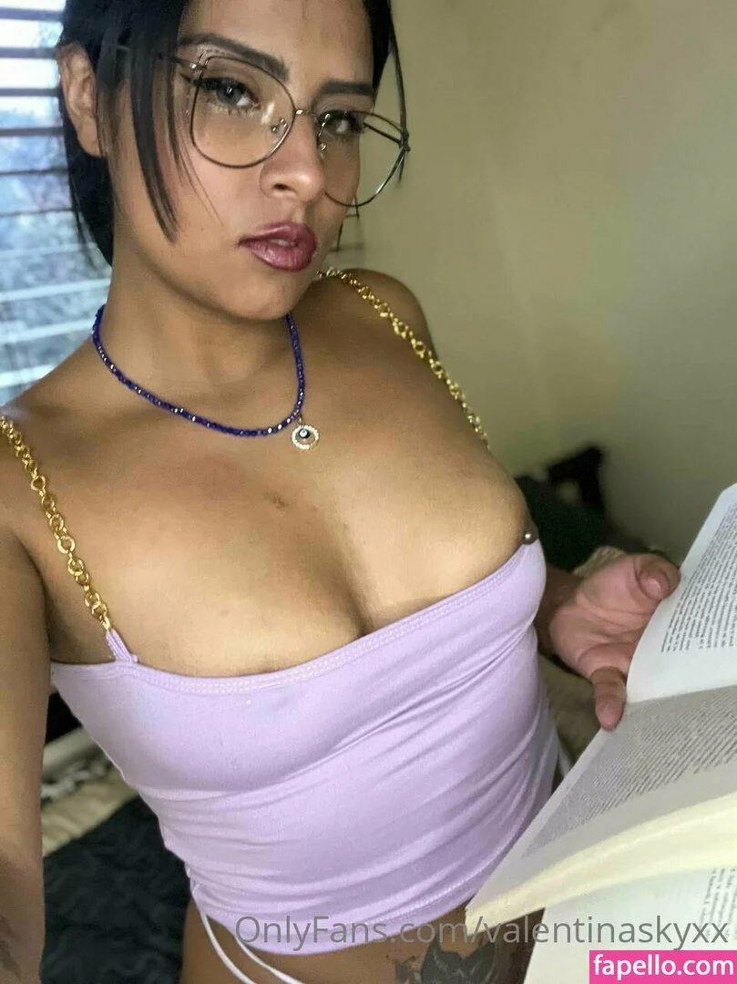 valentinaskyxx Onlyfans Photo Gallery 