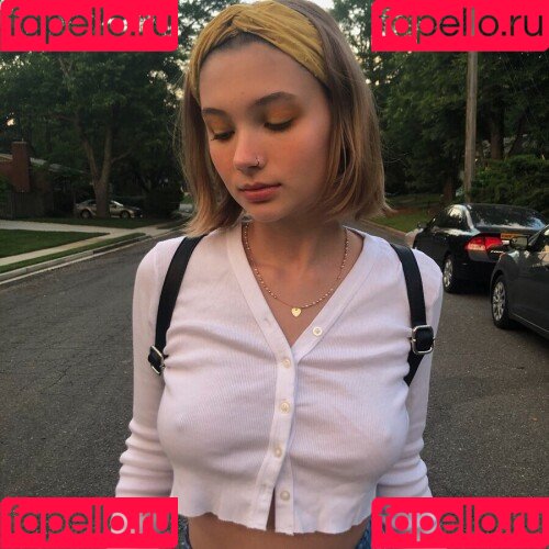 liittlekrissy Onlyfans Photo Gallery 