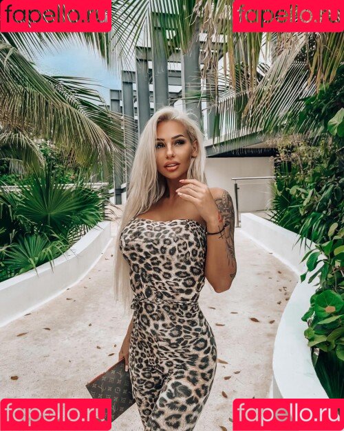 Nikola Rihova Onlyfans Photo Gallery 