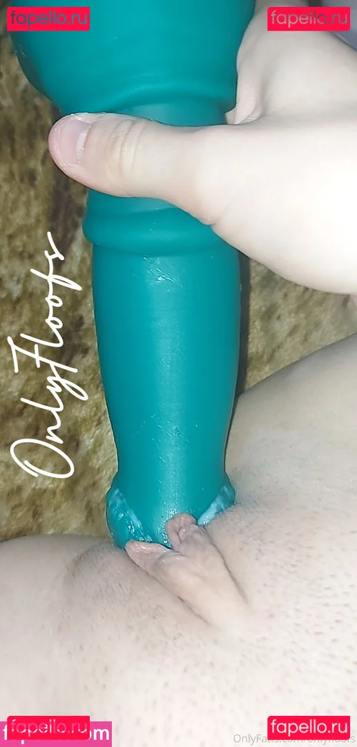 OnlyFloofs Onlyfans Photo Gallery 