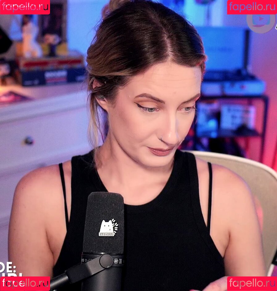 tbhlessbasic Onlyfans Photo Gallery 