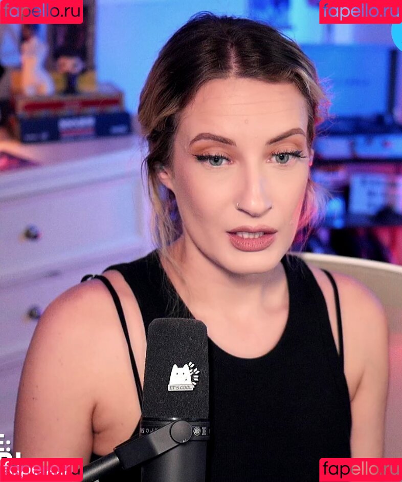 tbhlessbasic Onlyfans Photo Gallery 