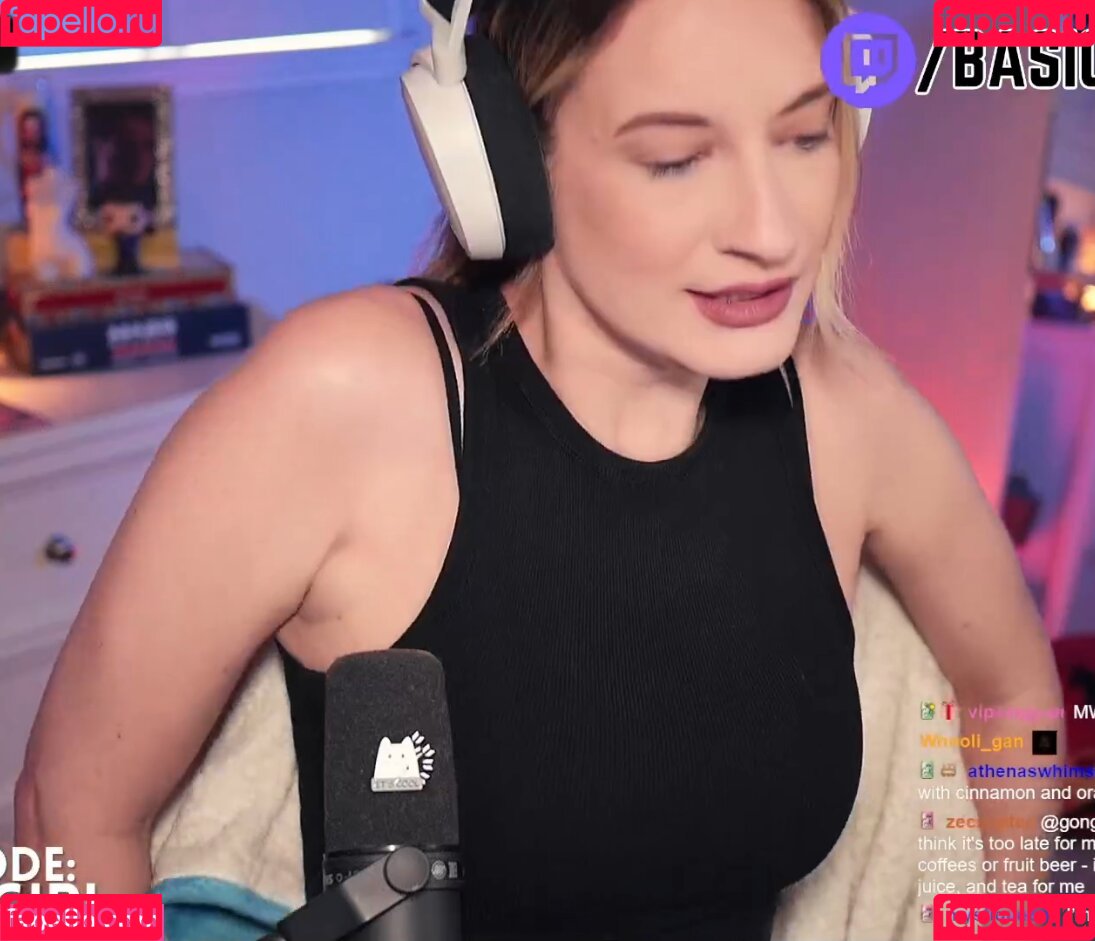 tbhlessbasic Onlyfans Photo Gallery 