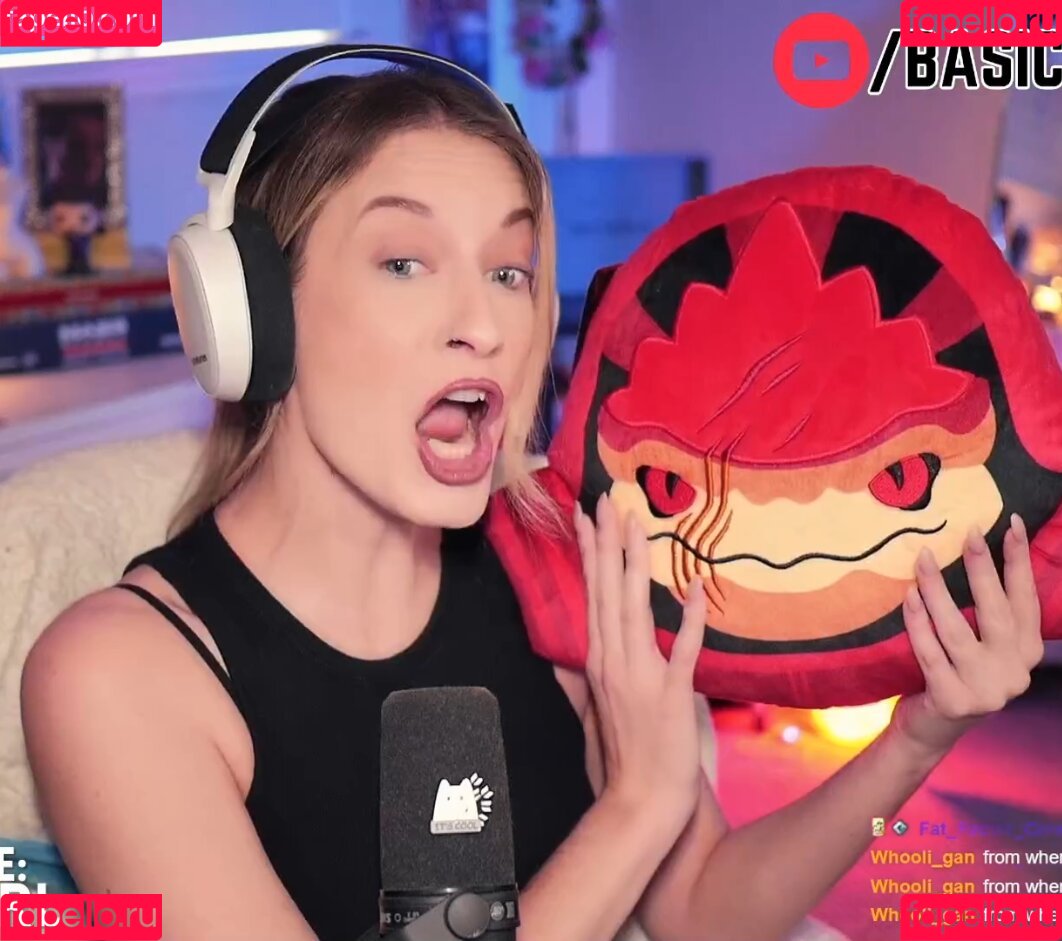 tbhlessbasic Onlyfans Photo Gallery 