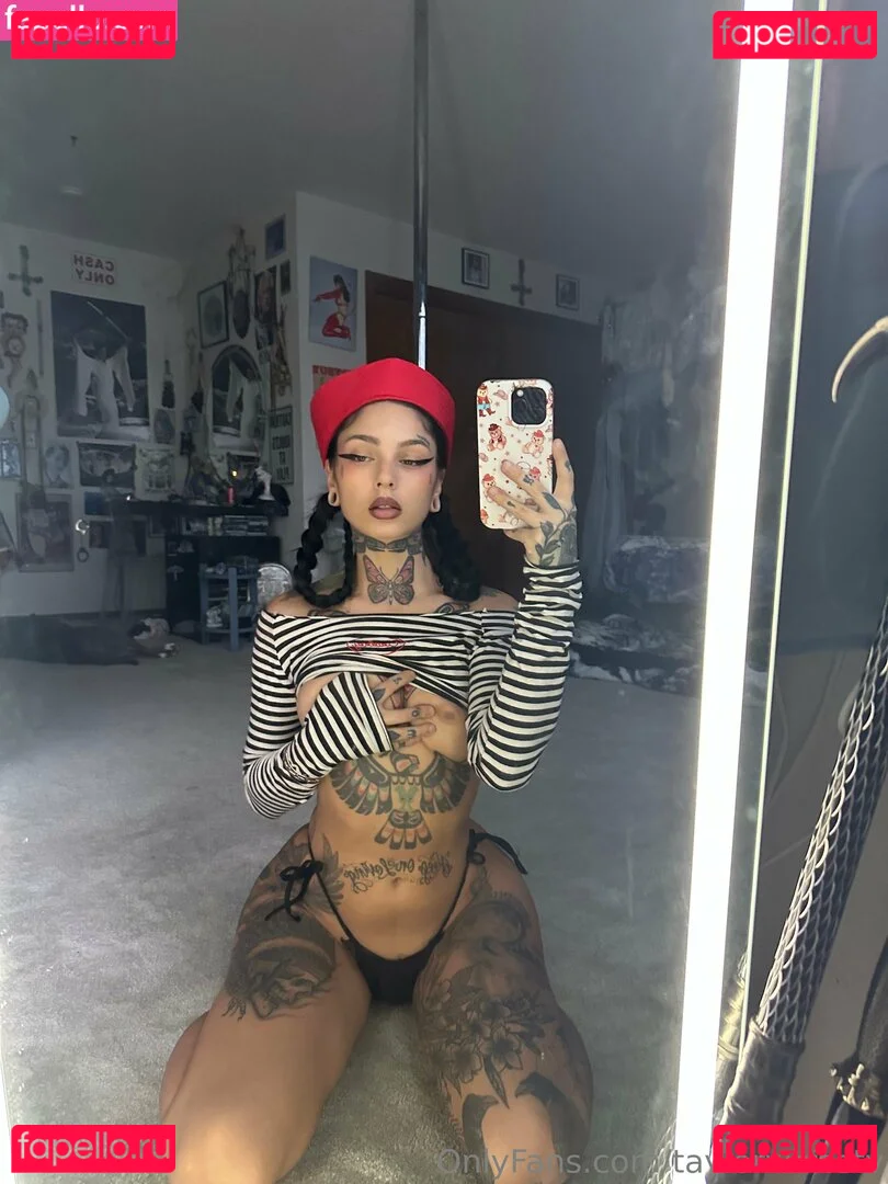 Taylor White Onlyfans Photo Gallery 