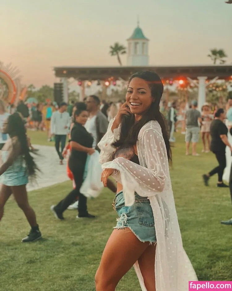 Camille Hyde Onlyfans Photo Gallery 