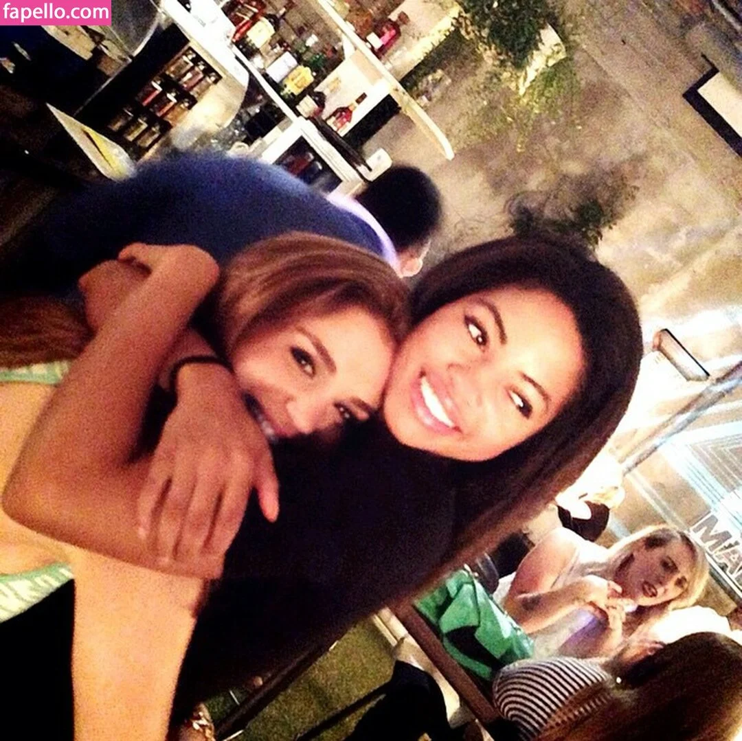 Camille Hyde Onlyfans Photo Gallery 