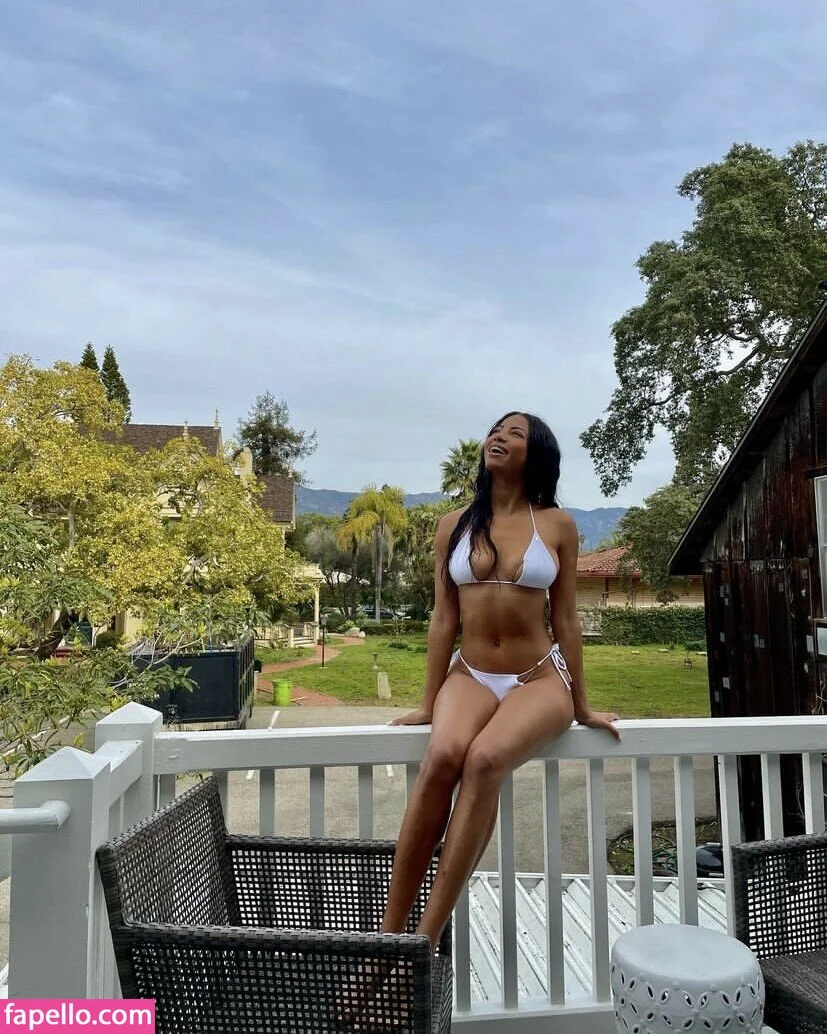 Camille Hyde Onlyfans Photo Gallery 