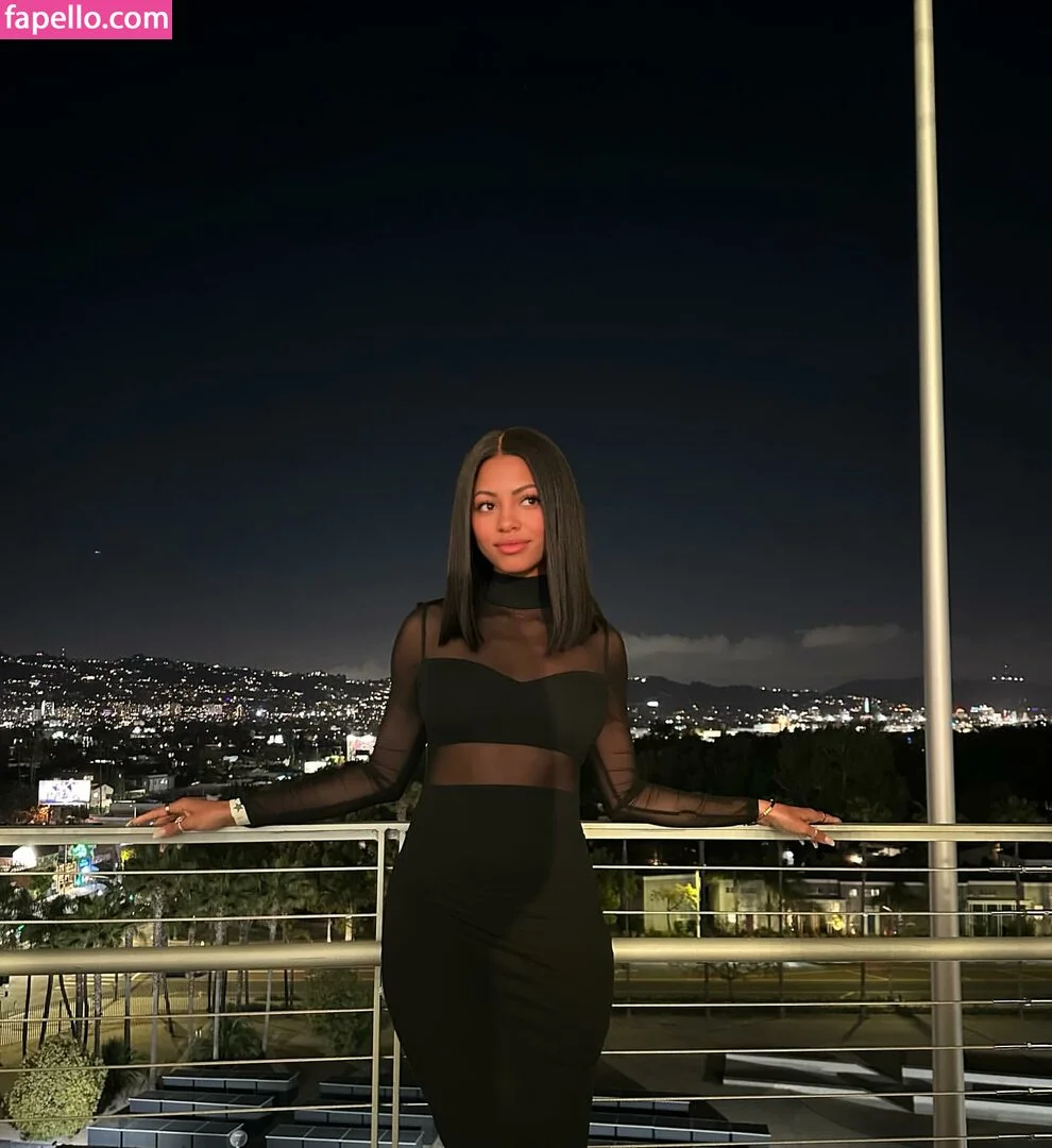 Camille Hyde Onlyfans Photo Gallery 