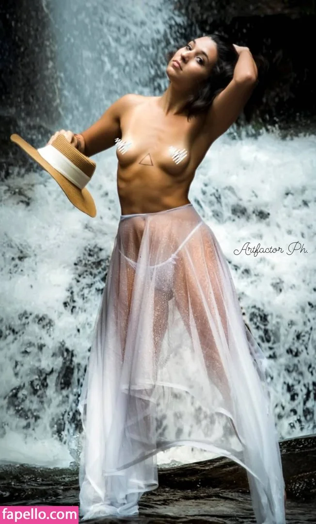 Malu Bastos Onlyfans Photo Gallery 