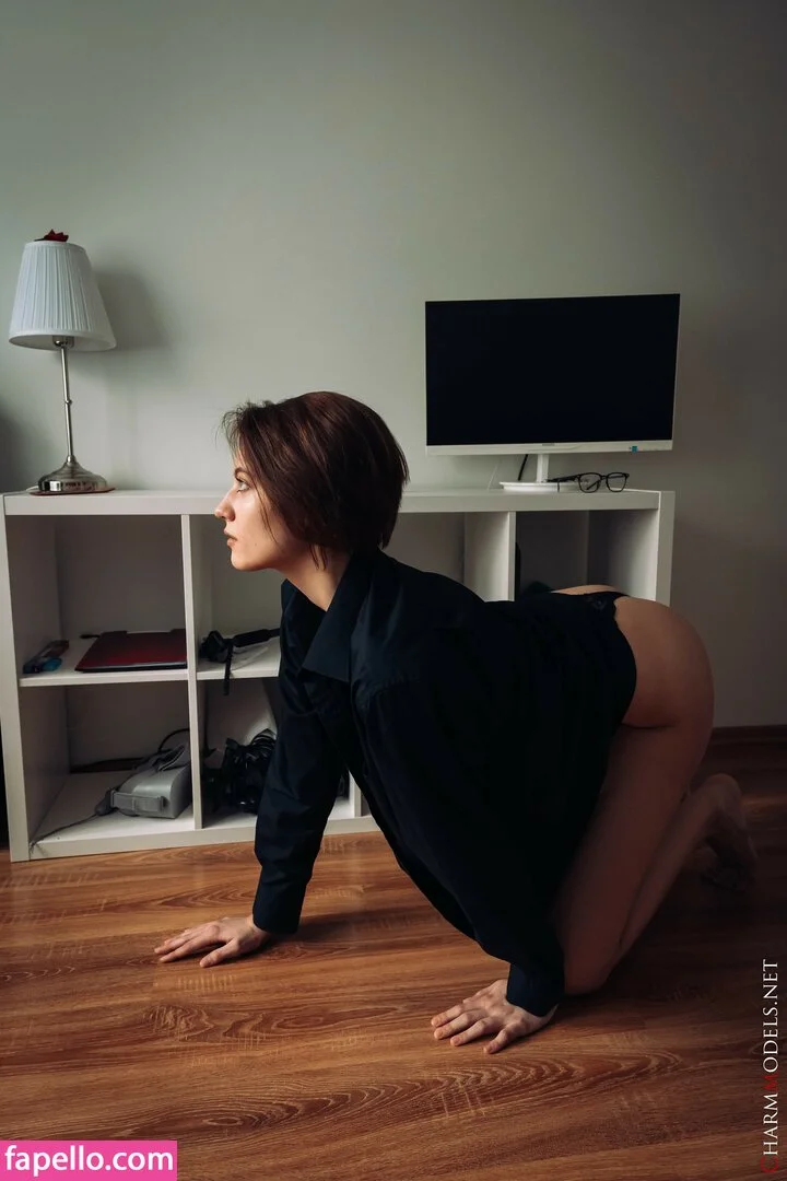 CharmModels Onlyfans Photo Gallery 