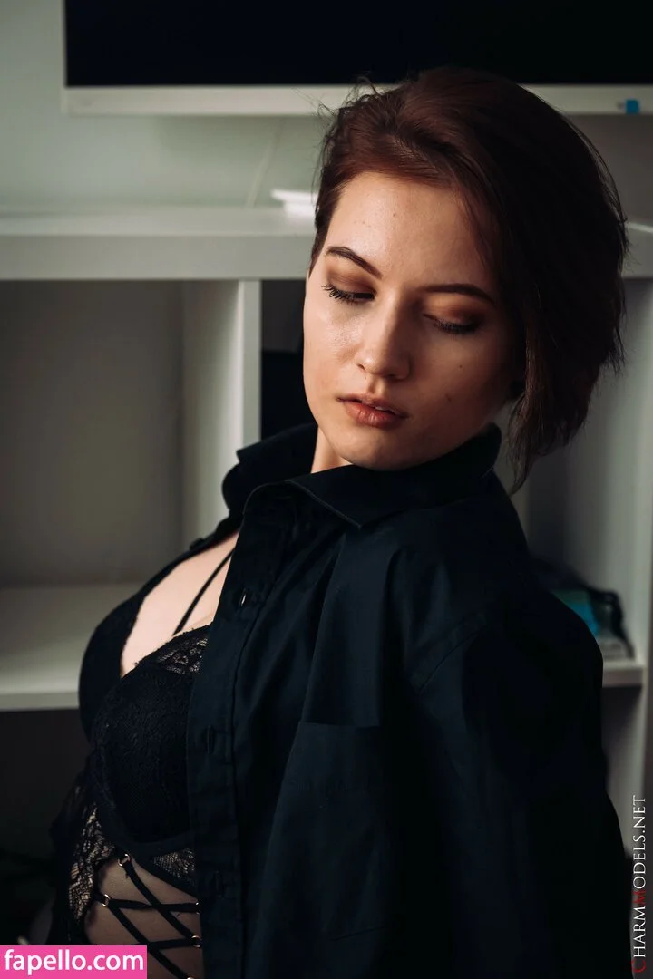 CharmModels Onlyfans Photo Gallery 