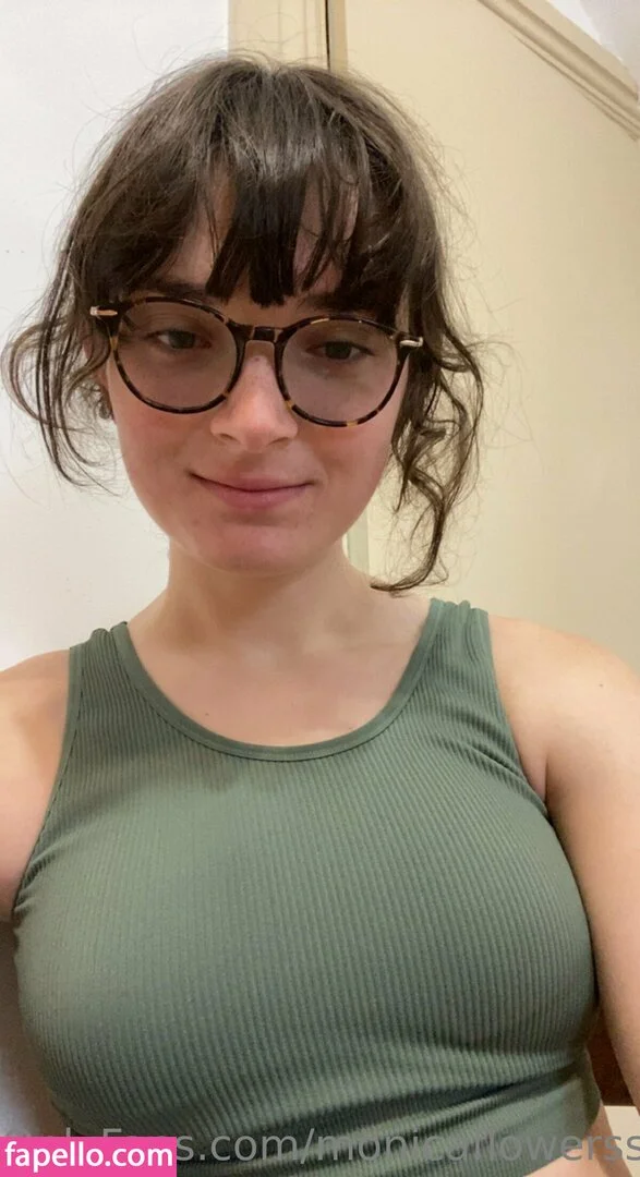 monicaflowerss Onlyfans Photo Gallery 