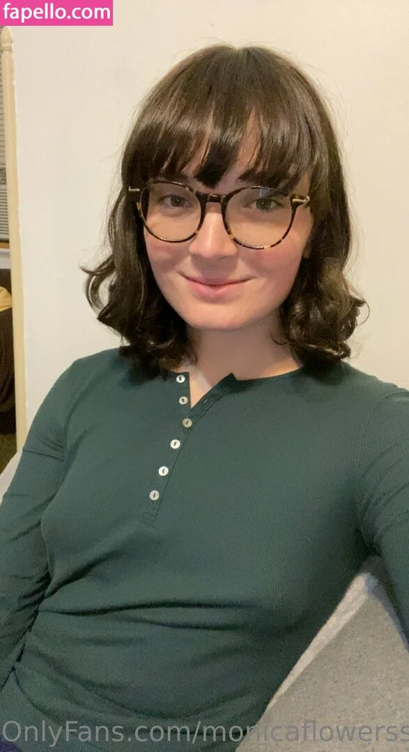 monicaflowerss Onlyfans Photo Gallery 