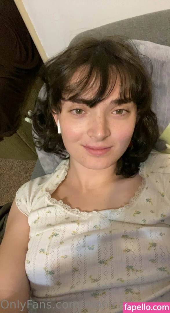 monicaflowerss Onlyfans Photo Gallery 