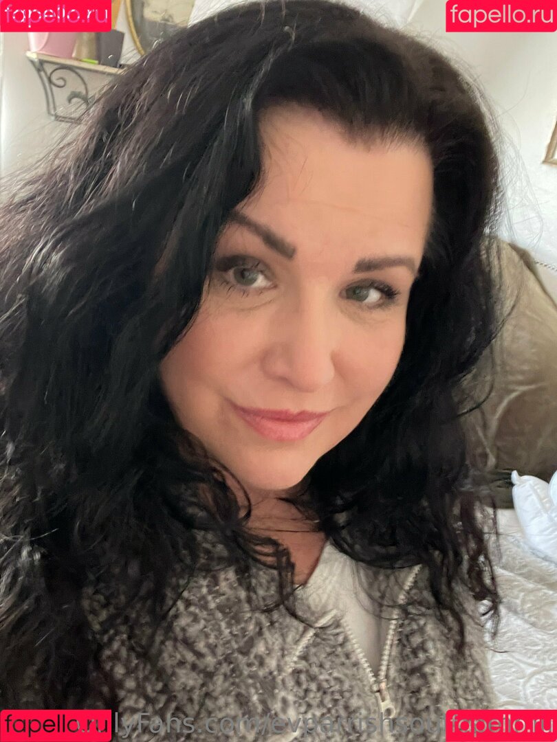 evparrishsouthernmil Onlyfans Photo Gallery 