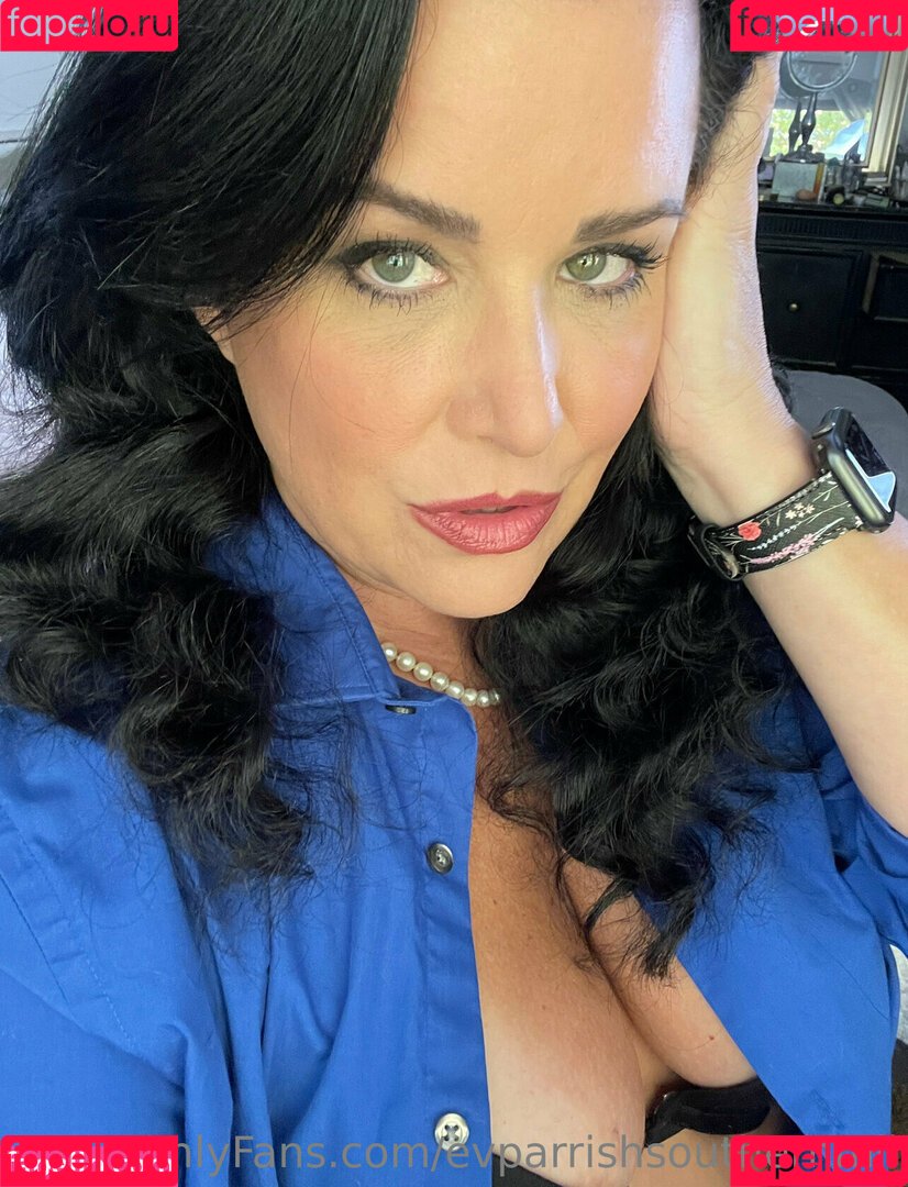 evparrishsouthernmil Onlyfans Photo Gallery 