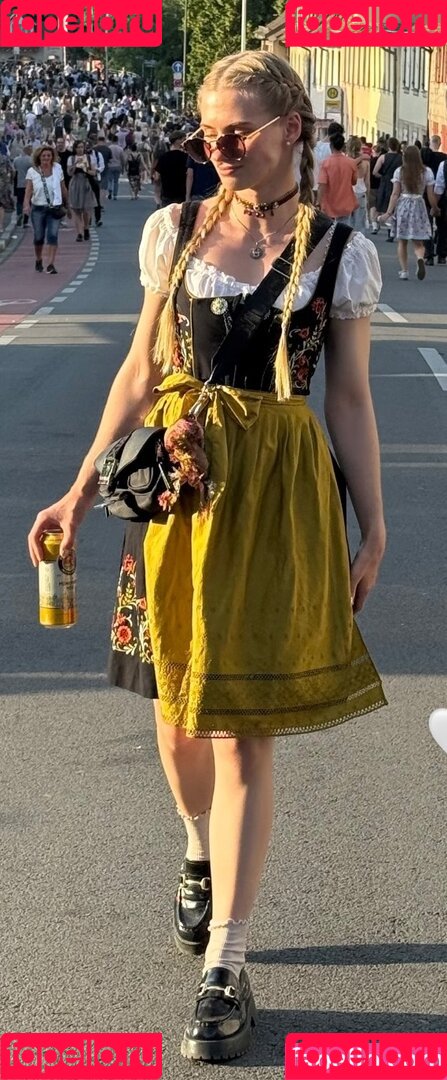 Alrun Steiner Onlyfans Photo Gallery 