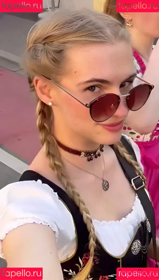 Alrun Steiner Onlyfans Photo Gallery 