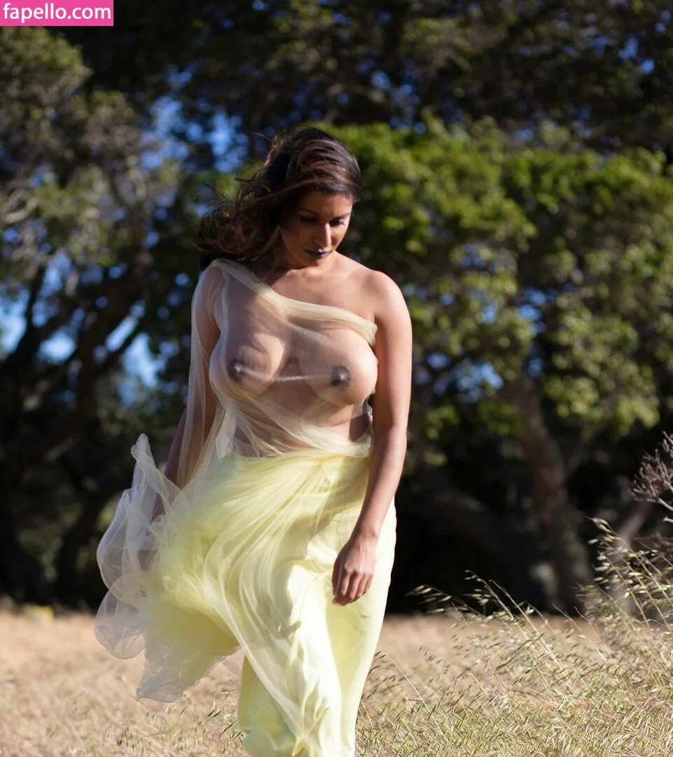 devithemodel Onlyfans Photo Gallery 