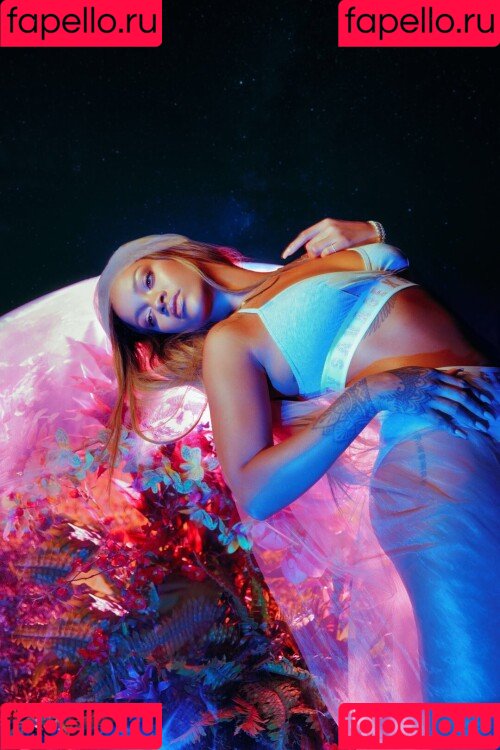 Rihanna Onlyfans Photo Gallery 