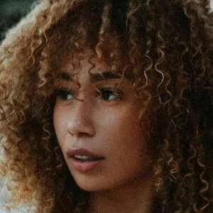 Eva Gutowski Onlyfans Photo Gallery 