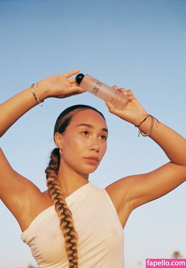 Eva Gutowski Onlyfans Photo Gallery 